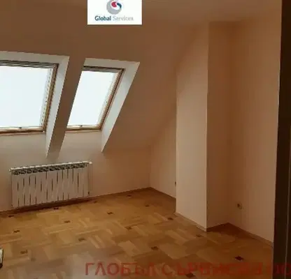 Photo 5 — 4-bedroom apartment in Sofiya, Iztok
