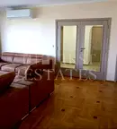 Многостаен апартамент в София, Изток