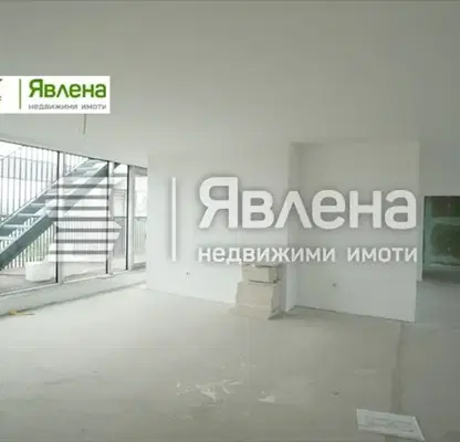 Снимка 3 — Многостаен апартамент в София, Изток