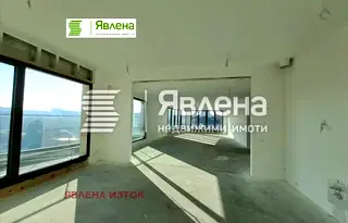 Многостаен апартамент в София, Изток