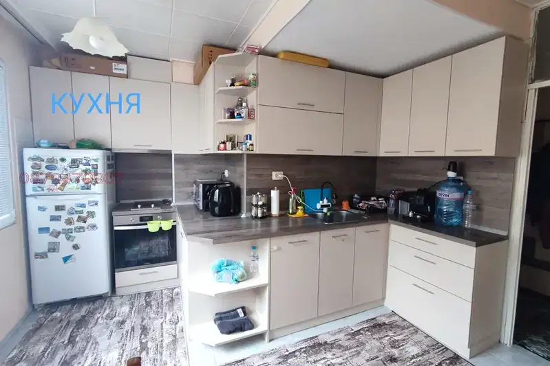 4-bedroom apartment in Stara Zagora, Jeleznik - Centyr