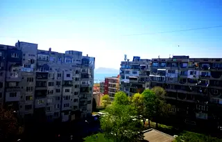 Многостаен апартамент във Варна, Колхозен пазар