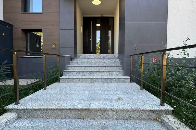 4-bedroom apartment in Sofiya, Krystova Vada