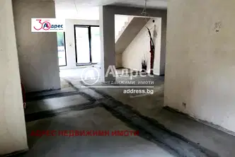 Многостаен апартамент в София, Кръстова вада