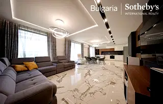 Многостаен апартамент в София, Кръстова вада