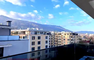 Многостаен апартамент в София, Кръстова вада