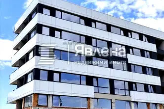 Четиристаен апартамент с три изложения в Кършияка, Пловдив