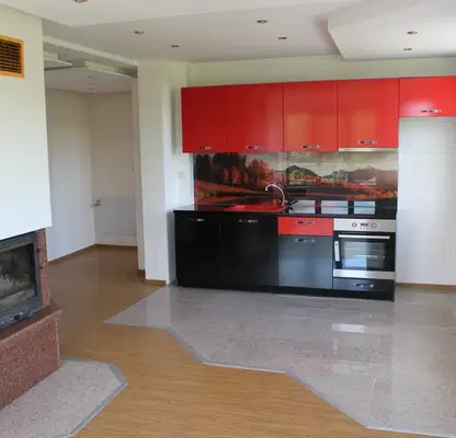 Photo 2 — 4-bedroom apartment in Plovdiv, Kyrshiyaka