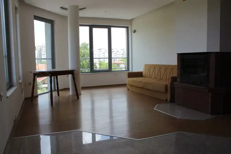 4-bedroom apartment in Plovdiv, Kyrshiyaka