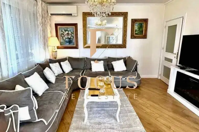 4-bedroom apartment in Plovdiv, Kyrshiyaka