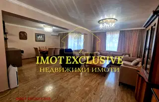 Просторен 4-стаен апартамент с две тераси в Кършияка, Пловдив