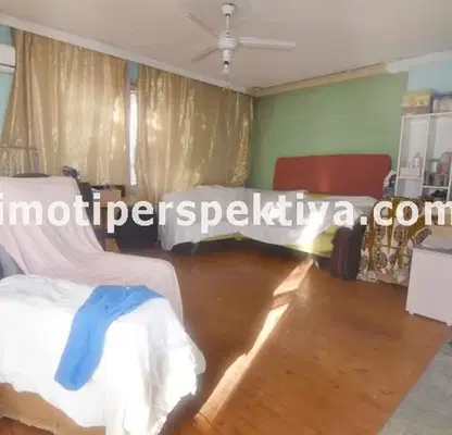 Photo 2 — 4-bedroom apartment in Plovdiv, Kyuchuk Parij
