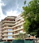Многостаен апартамент в София, Лагера