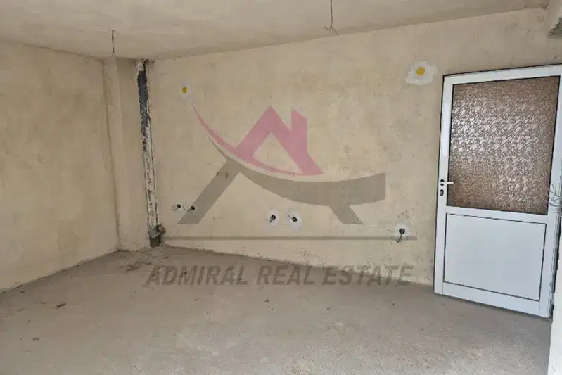 4-bedroom apartment in Varna, Levski 1