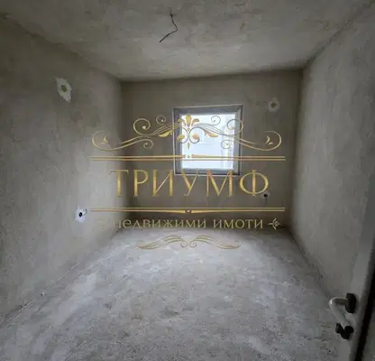 Снимка 4 — Многостаен апартамент във Варна, Левски 1