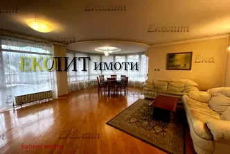 Многостаен апартамент в София, Лозенец