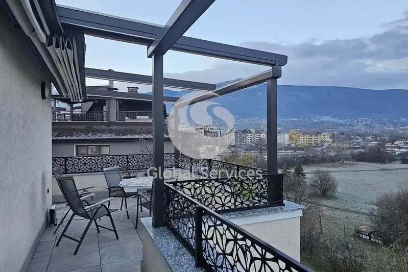 4-bedroom apartment in Sofia, Lozenec