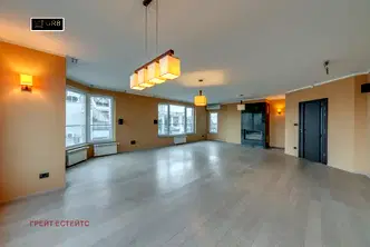 Многостаен апартамент в София, Лозенец