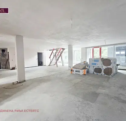 Снимка 2 — Многостаен апартамент в София, Лозенец