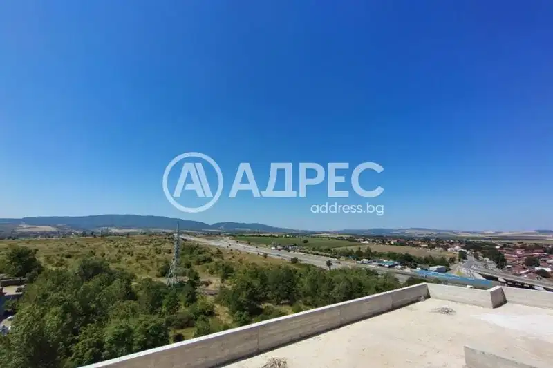 4-bedroom apartment in Sofiya, Lyulin 5