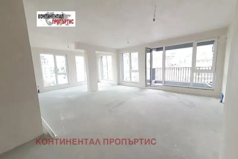 4-bedroom apartment in Sofiya, Malinova Dolina