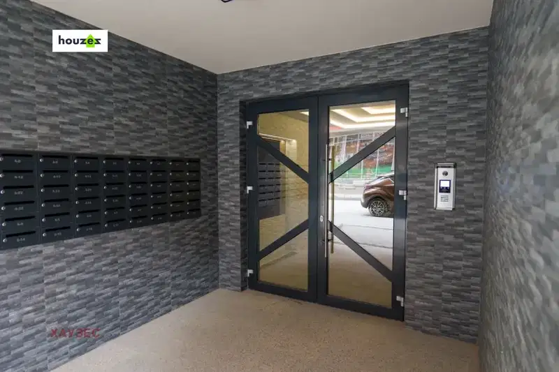 4-bedroom apartment in Sofiya, Malinova Dolina
