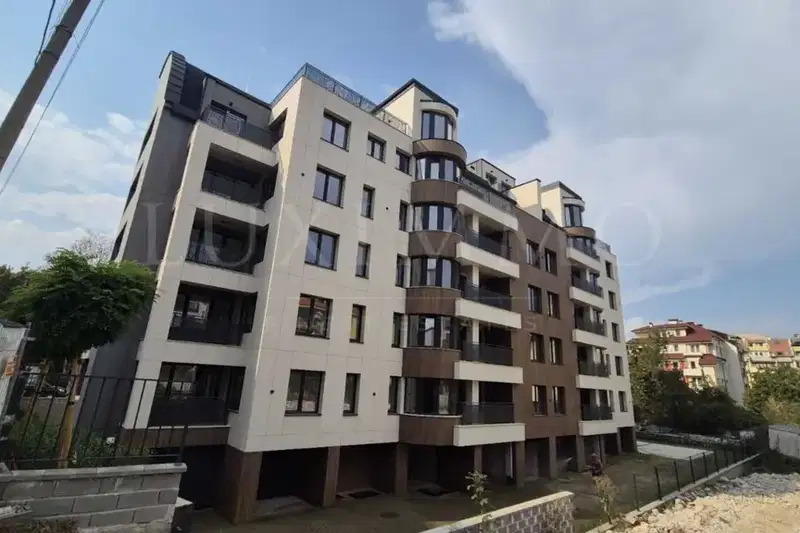 Многостаен апартамент в София, Манастирски ливади
