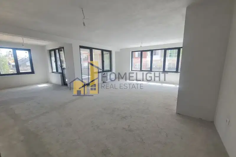 4-bedroom apartment in Sofiya, Manastirski Livadi