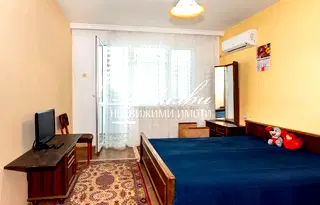 Многостаен апартамент в Шумен, Математическа гимназия