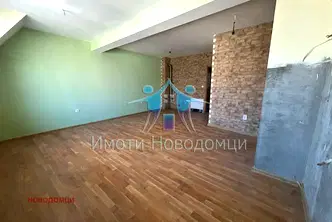 Многостаен апартамент в Шумен, Математическа гимназия