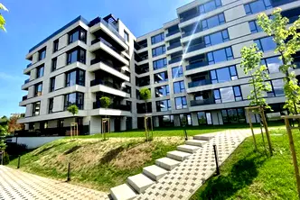 Многостаен апартамент в София, Младост 2