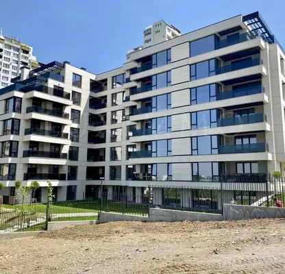 Photo 2 — 4-bedroom apartment in Sofiya, Mladost 2