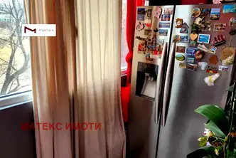 Многостаен апартамент във Варна, Младост 2