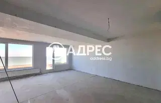 Многостаен апартамент в София, Младост 4