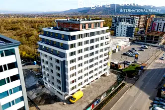 Многостаен апартамент в София, Младост 4