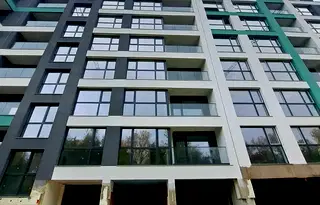 Многостаен апартамент в София, Младост 4
