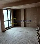 Четиристаен апартамент с 5 тераси в района на Окръжна болница, Варна