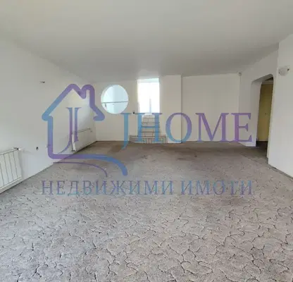 Photo 2 — 4-bedroom apartment in Varna, Operata