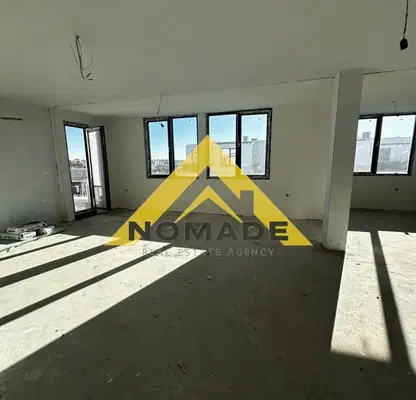 Photo 4 — 4-bedroom apartment in Plovdiv, Ostromila