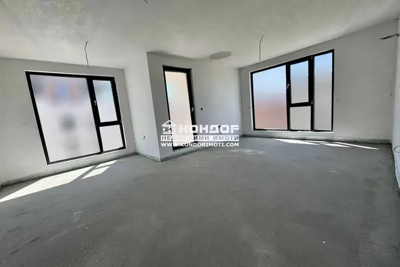 4-bedroom apartment in Plovdiv, Ostromila