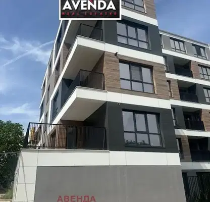Снимка 3 — Четиристаен апартамент с голяма тераса в Овча купел, София