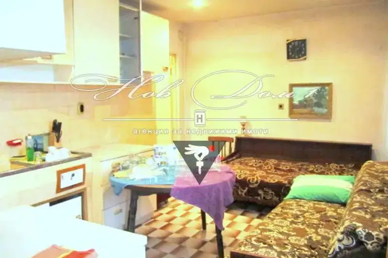 4-bedroom apartment in Varna, Pogrebi