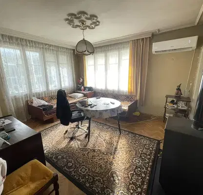 Снимка 3 — Многостаен апартамент в Шумен, Пожарната