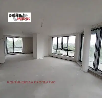 Снимка 2 — Многостаен апартамент в София, Редута
