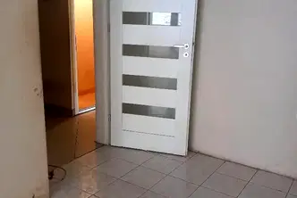 Многостаен апартамент в Русе, Родина 1