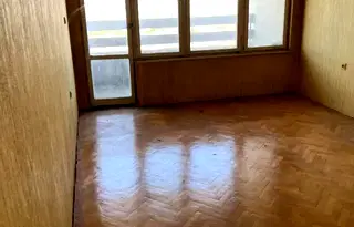 Многостаен апартамент в Русе, Широк център