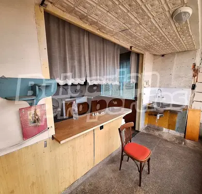 Photo 5 — 4-bedroom apartment in Благоев, Широк център