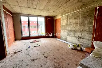 Многостаен апартамент в Благоев, Широк център