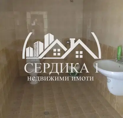 Снимка 4 — Многостаен апартамент в Благоев, Широк център