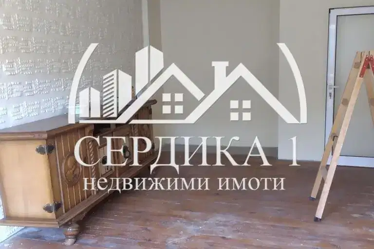 Многостаен апартамент в Благоев, Широк център